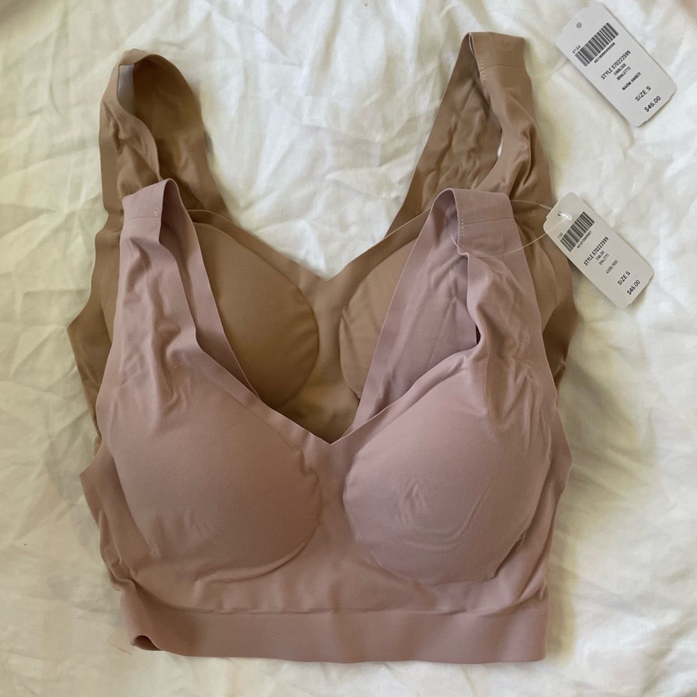 Soma Wireless Bra Size Small NWT